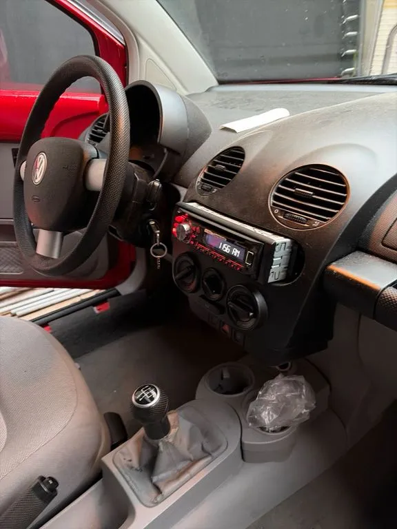 Volkswagen New Beetle