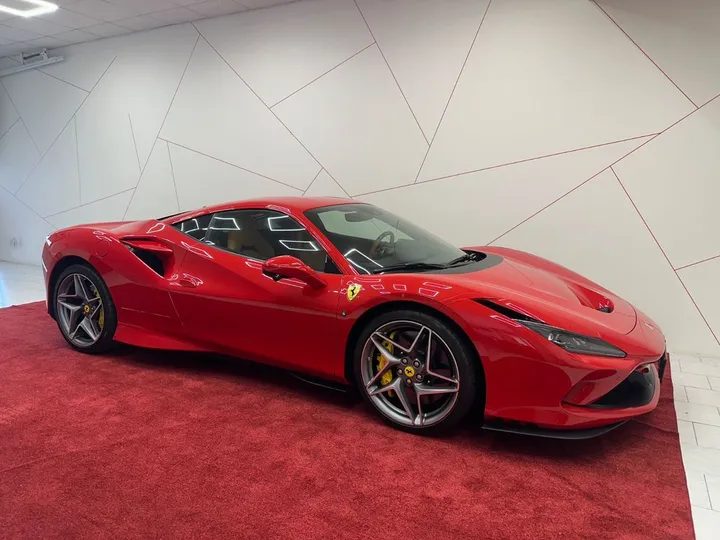 Ferrari F8