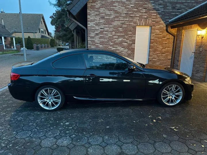 BMW 335