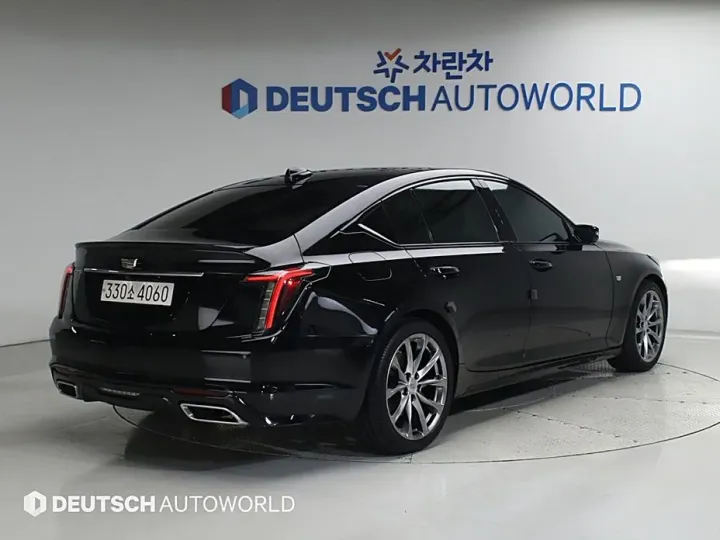 Cadillac CT5