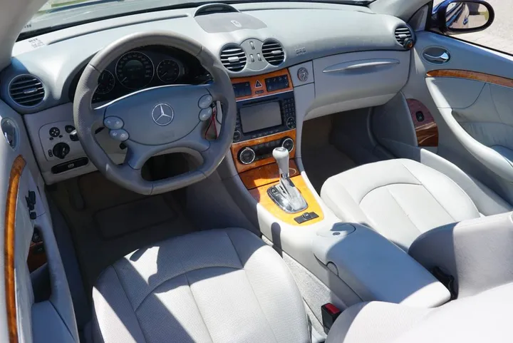 Mercedes-Benz CLK 240