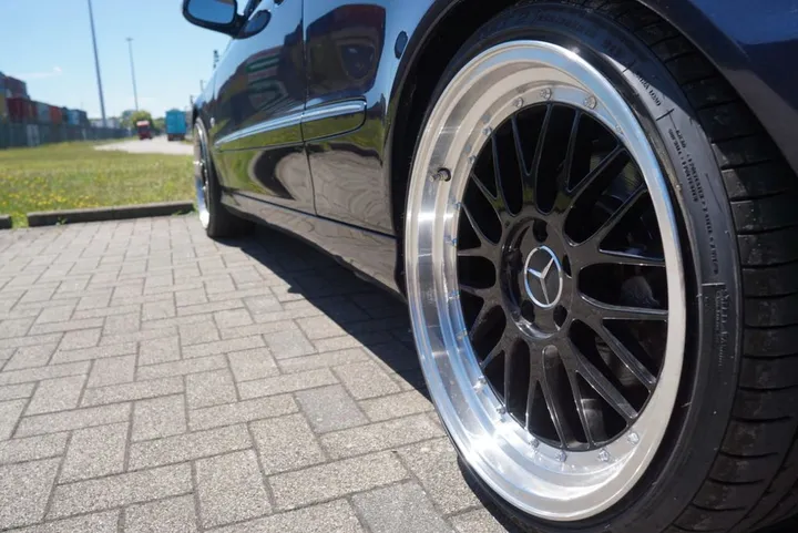 Mercedes-Benz CLK 240