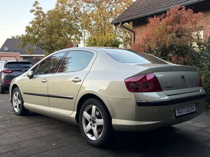 Peugeot 407