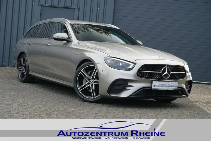 Mercedes-Benz E 220