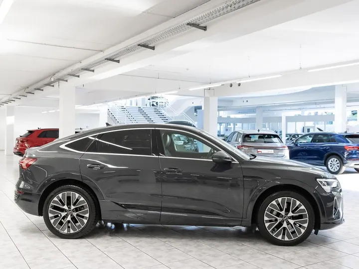 Audi Q8 e-tron