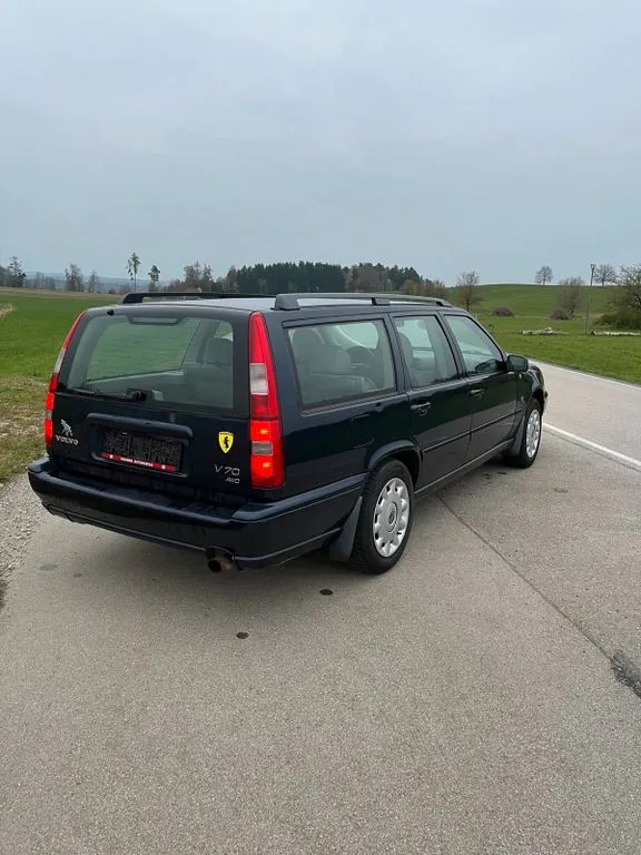 Volvo V70