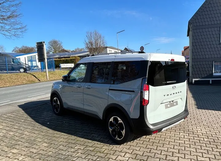 Ford Tourneo Courier