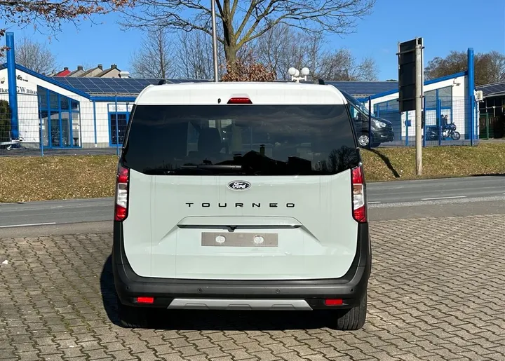 Ford Tourneo Courier