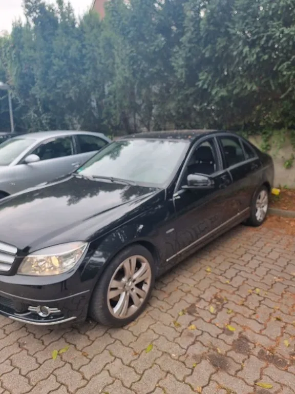 Mercedes-Benz C 180