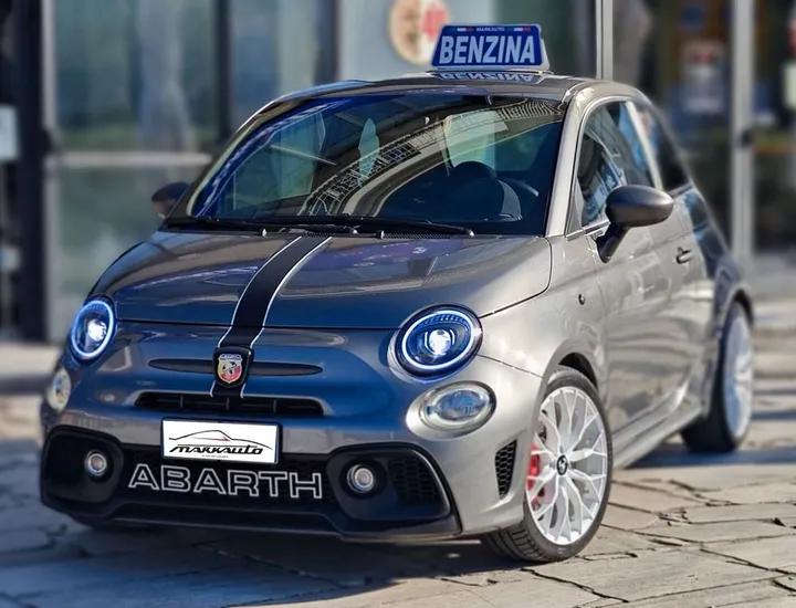 Abarth 595 Competizione