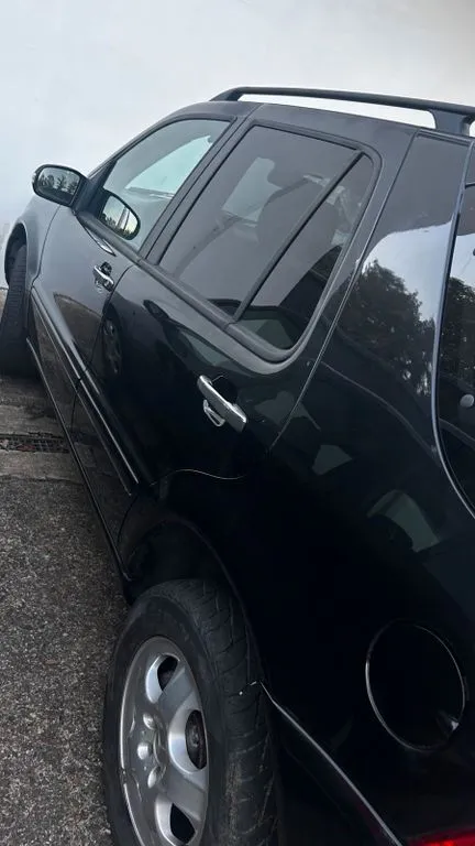 Mercedes-Benz ML 400