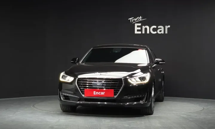 Genesis EQ900