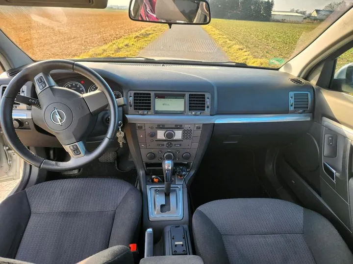 Opel Signum