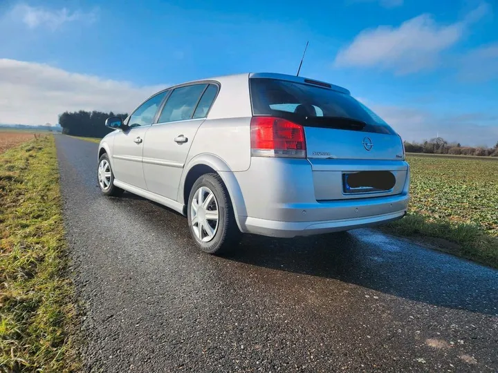 Opel Signum