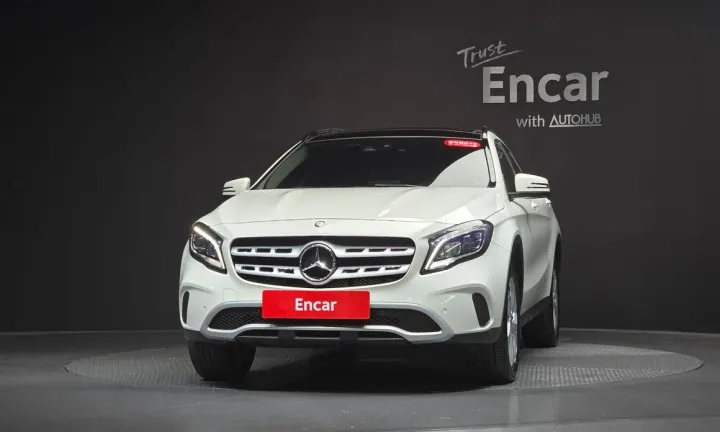 Mercedes-Benz GLA-Class