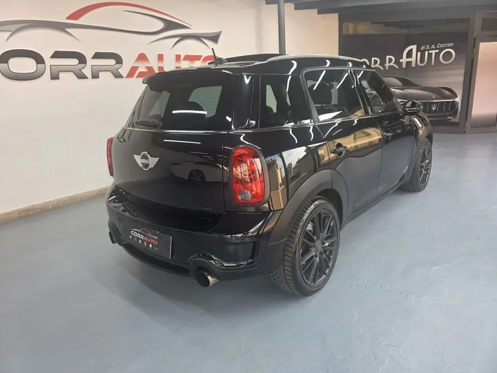 MINI Countryman S (Cooper)