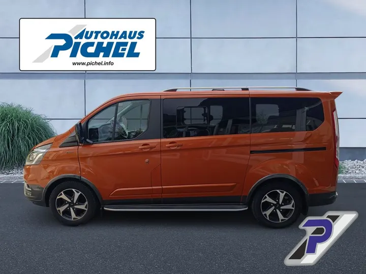 Ford Tourneo Custom