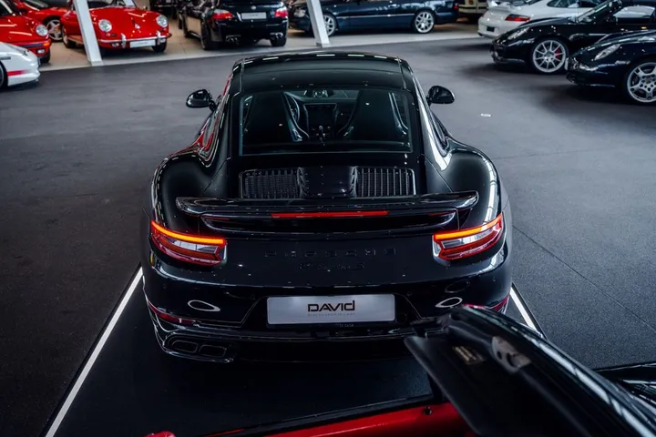 Porsche 991