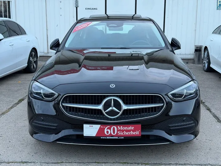Mercedes-Benz C 220