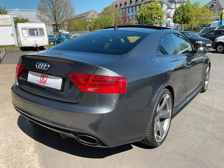 Audi RS5