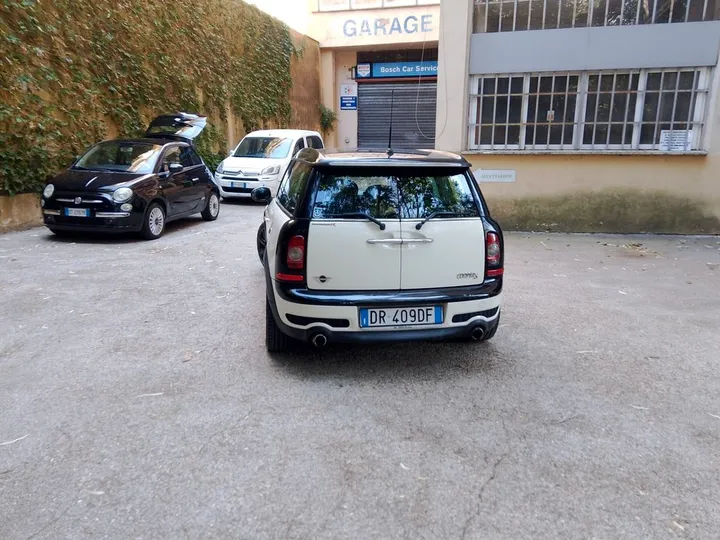 MINI Cooper Clubman