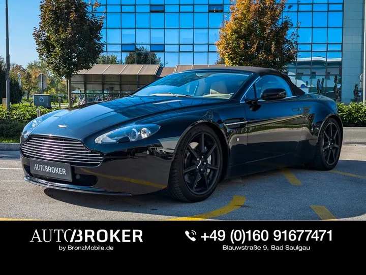 Aston Martin V8 Vantage