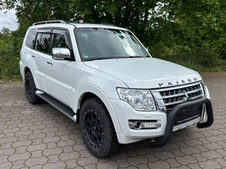 Mitsubishi Pajero