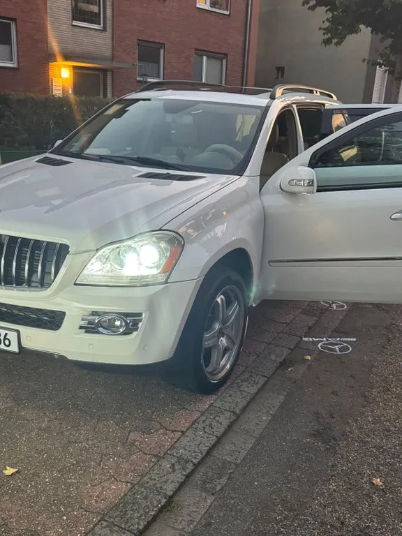 Mercedes-Benz GL 320