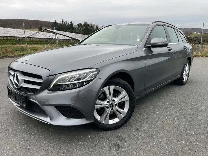 Mercedes-Benz C 200