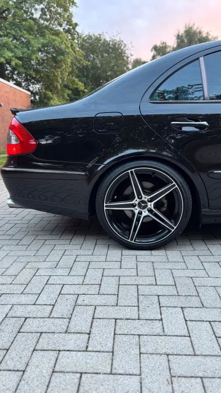 Mercedes-Benz E 350