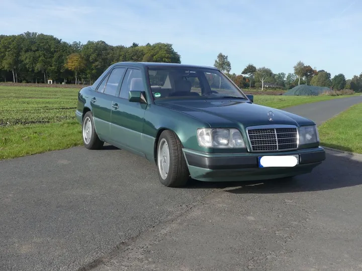 Mercedes-Benz E 280