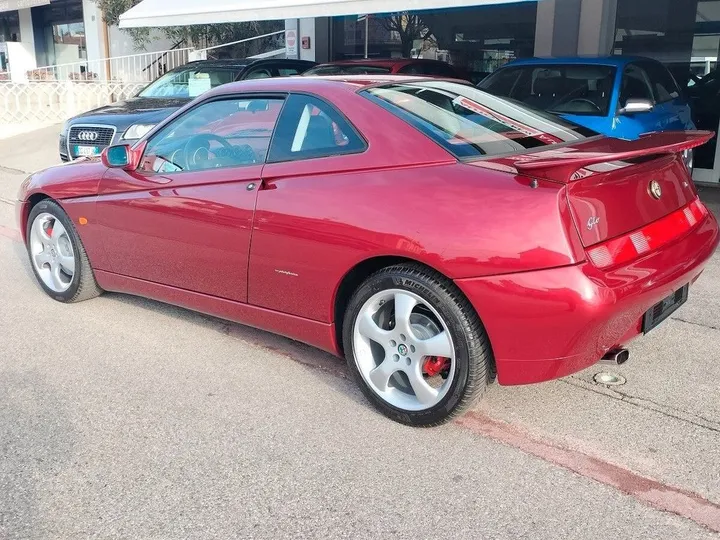 Alfa Romeo GTV