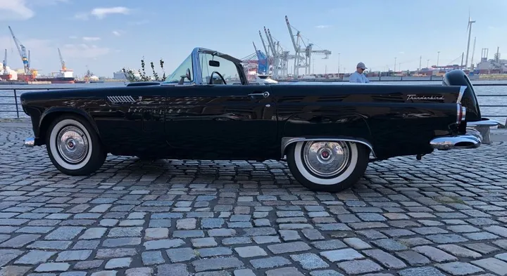 Ford Thunderbird
