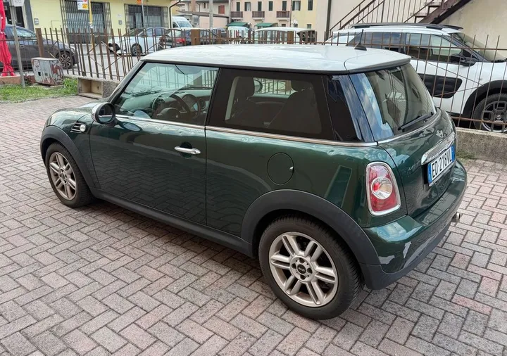 MINI Cooper D