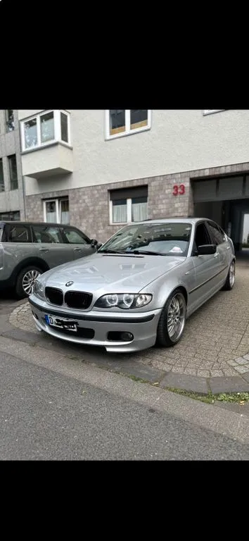 BMW 318