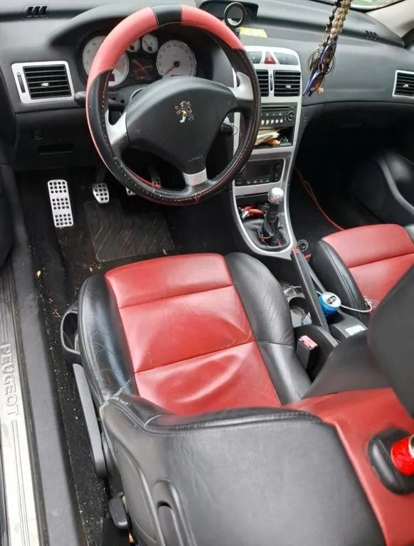 Peugeot 307
