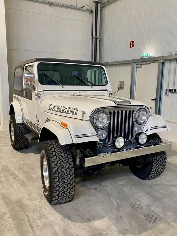 Jeep CJ