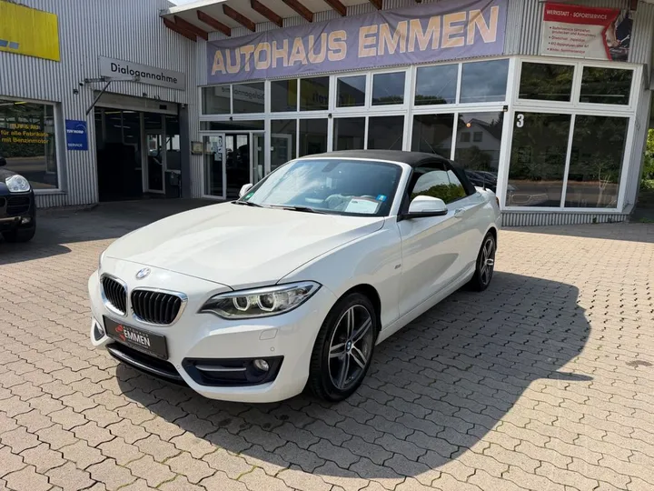 BMW 220