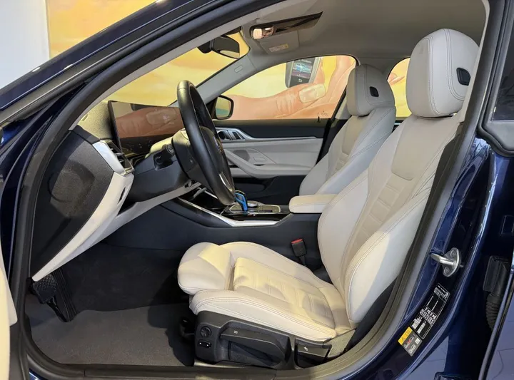 BMW i4
