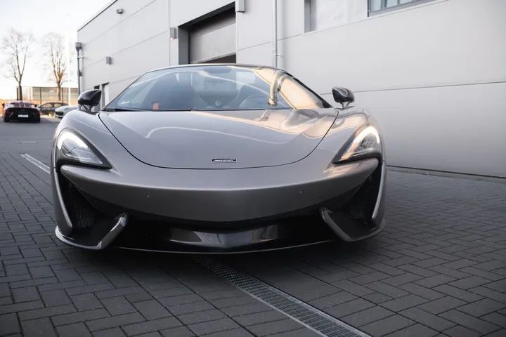 McLaren 570S