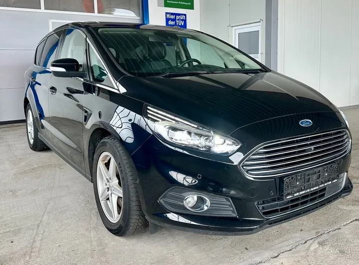 Ford S-Max