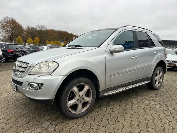 Mercedes-Benz ML 320