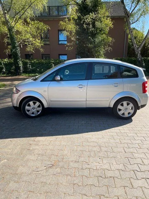 Audi A2