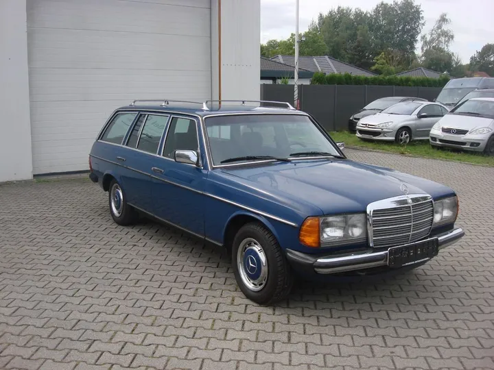 Mercedes-Benz 300