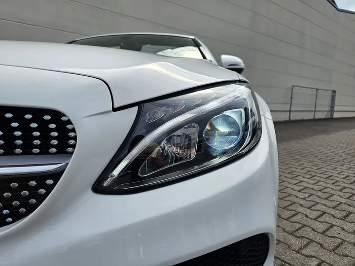 Mercedes-Benz C 180