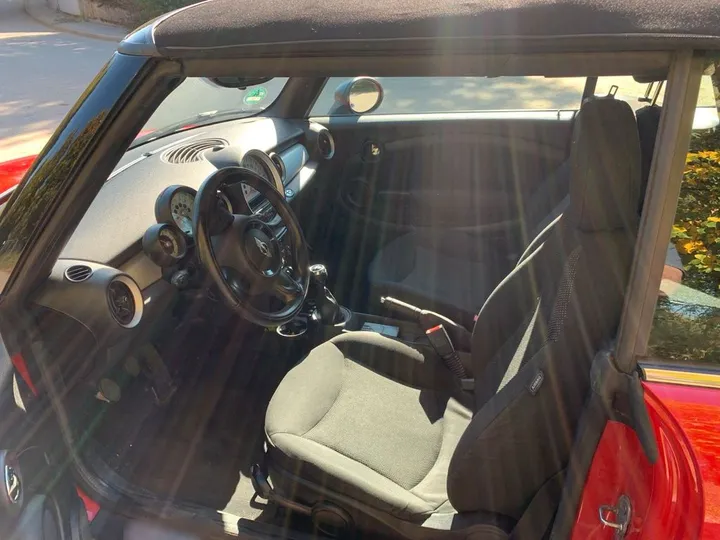 MINI One Cabrio