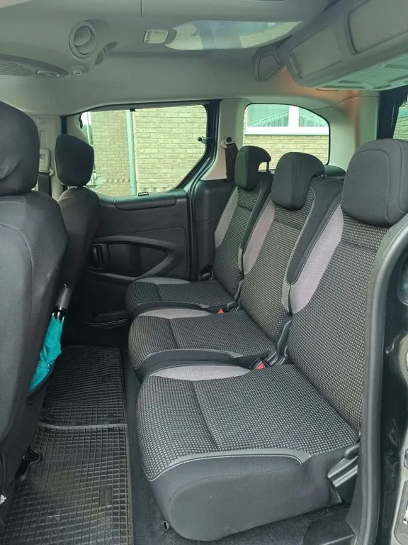 Peugeot Partner Tepee