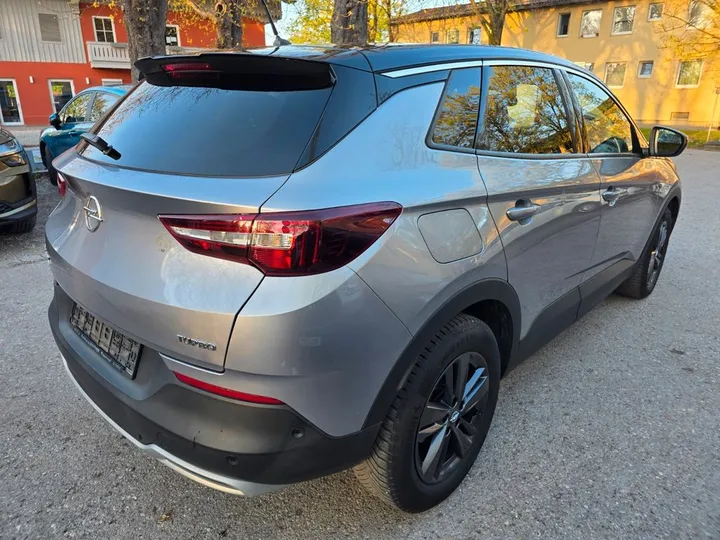 Opel Grandland (X)