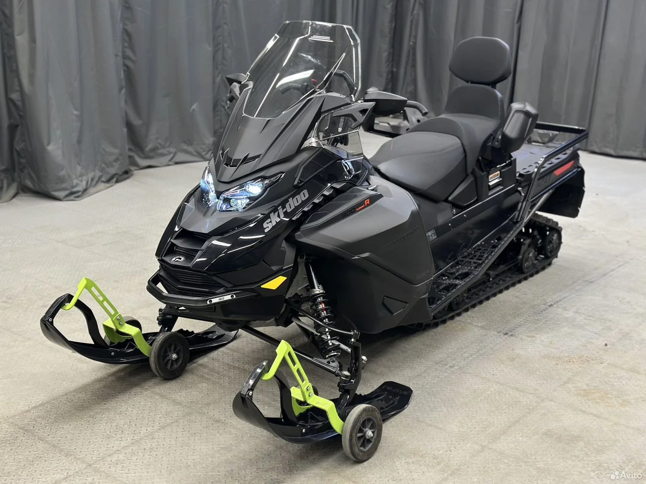 BRP Ski-Doo Expedition LE 900 ACE turbo R