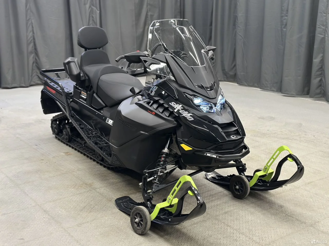 BRP Ski-Doo Expedition LE 900 ACE turbo R